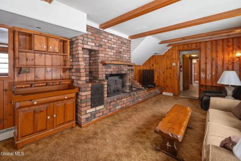 63 Diamond Hill Road Delmar NY 12054