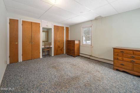 63 Diamond Hill Road Delmar NY 12054