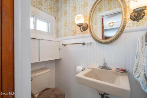 63 Diamond Hill Road Delmar NY 12054