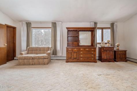 63 Diamond Hill Road Delmar NY 12054