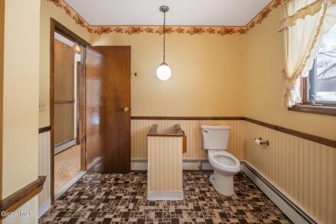 63 Diamond Hill Road Delmar NY 12054