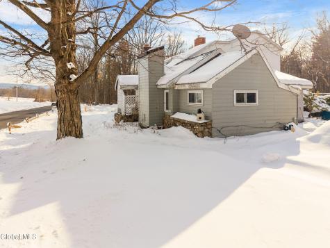 63 Diamond Hill Road Delmar NY 12054