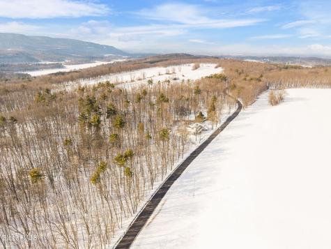 63 Diamond Hill Road Delmar NY 12054