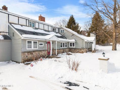 63 Diamond Hill Road Delmar NY 12054