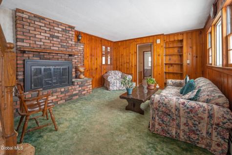 63 Diamond Hill Road Delmar NY 12054