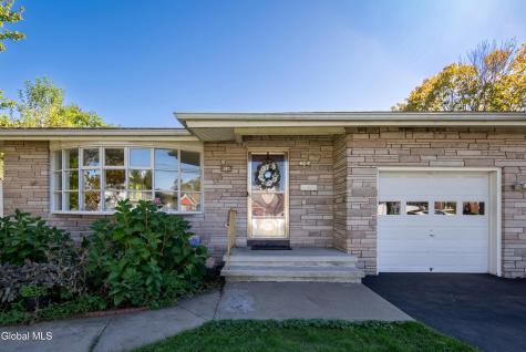 30 Tryon Court Albany NY 12203