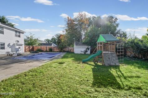 1037 Helen Street Schenectady NY 12303