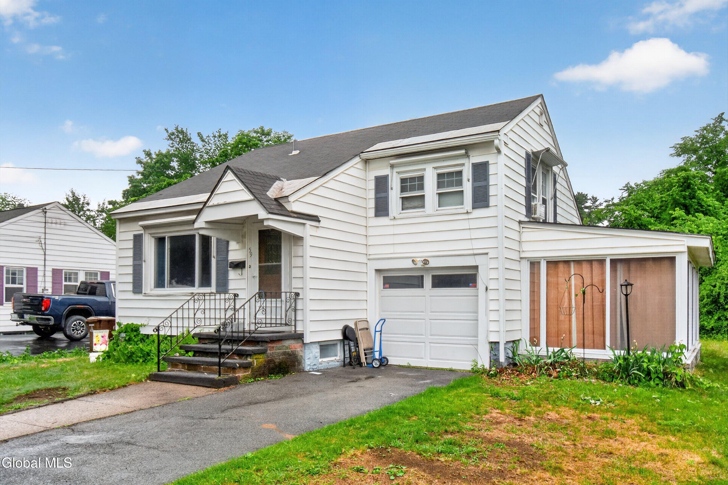 59 4th Street Glens Falls NY 12801