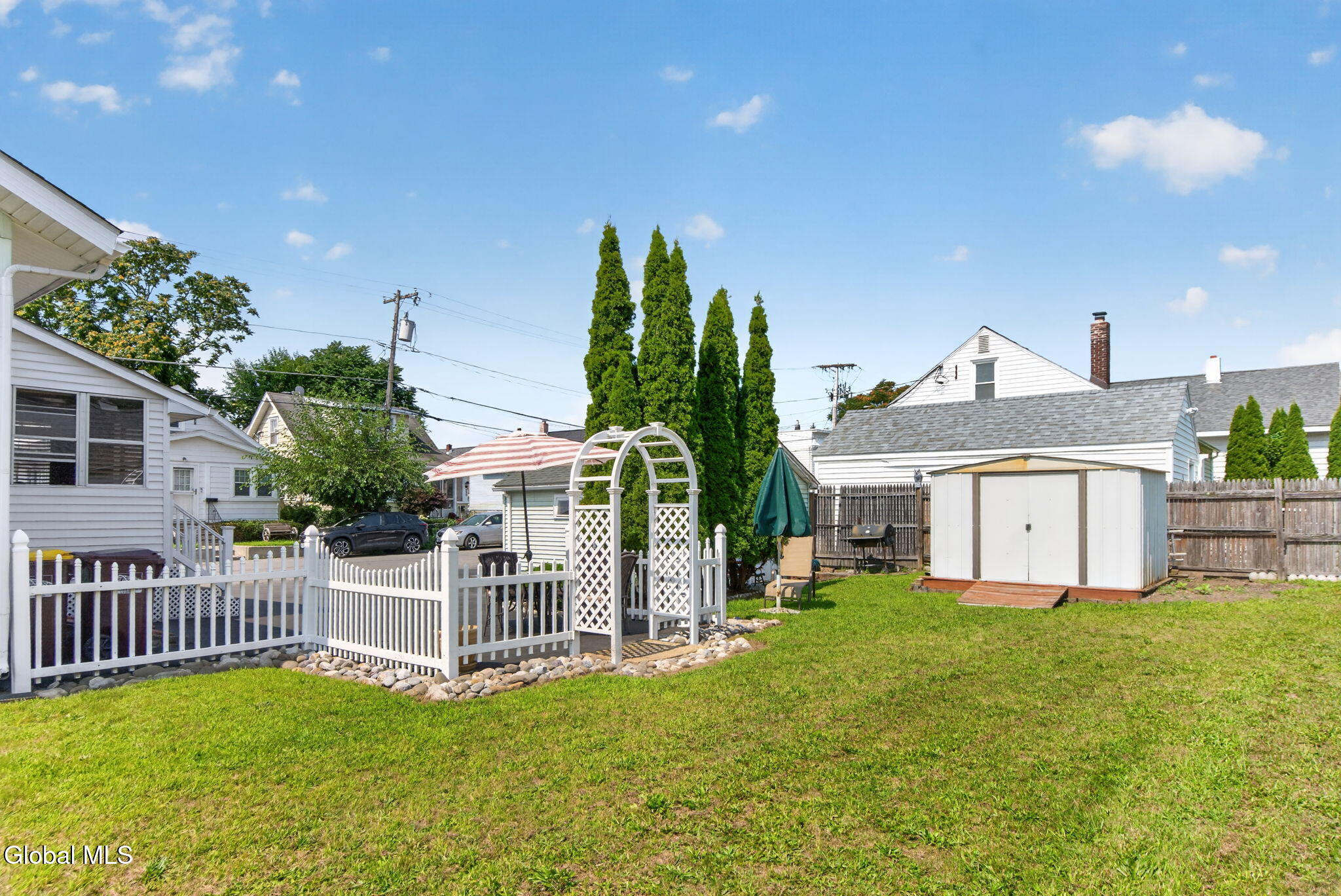17 Osborne Road Colonie NY 12205