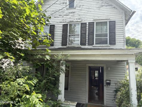 618 Kenwood Avenue Delmar NY 12054