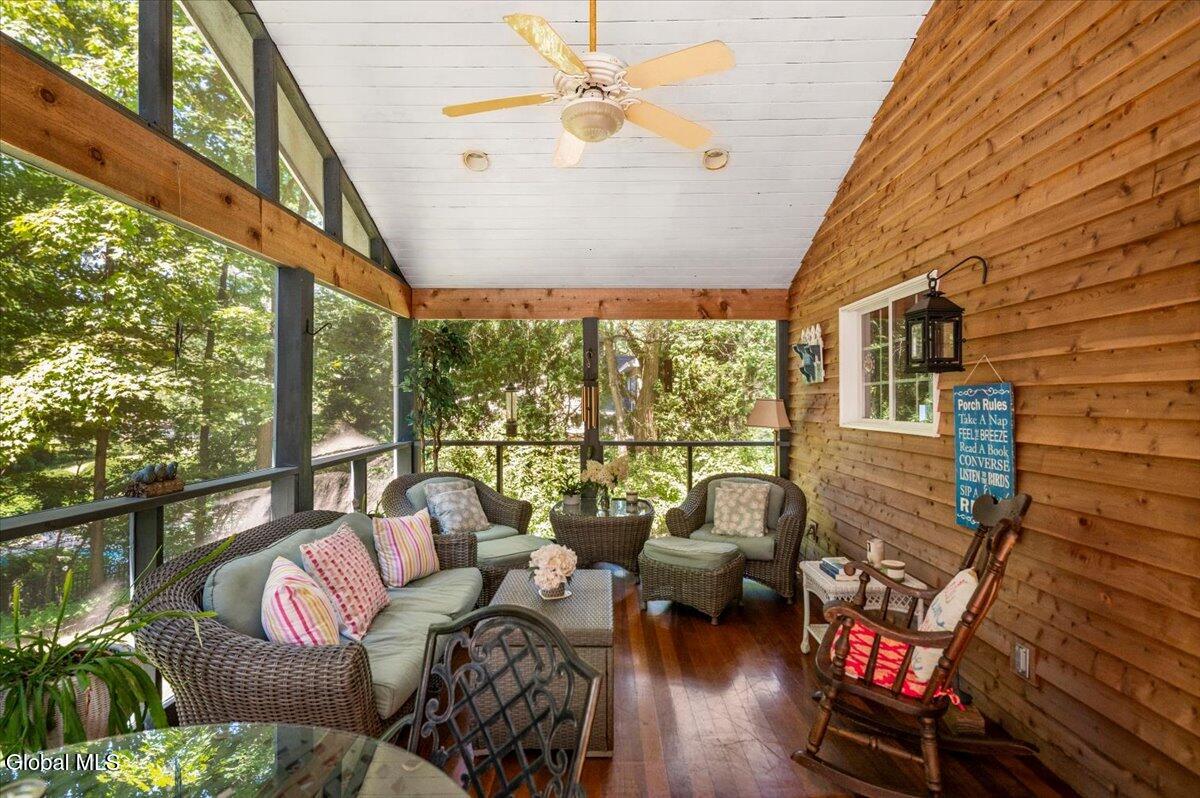 6 Maple Court Gansevoort NY 12831