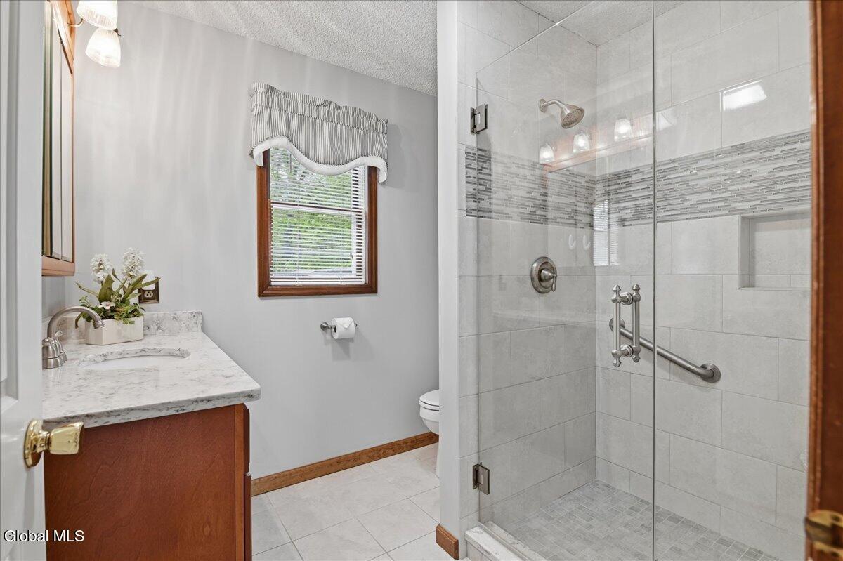 6 Maple Court Gansevoort NY 12831
