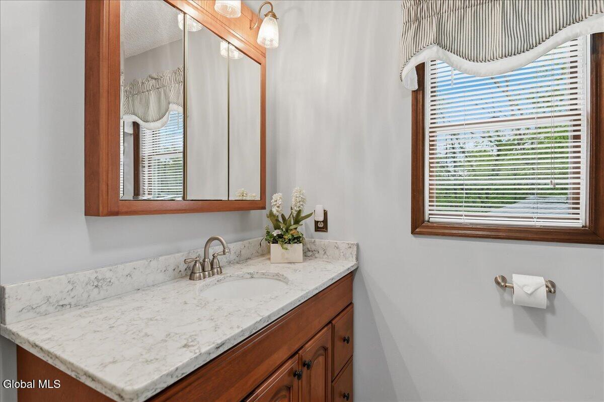 6 Maple Court Gansevoort NY 12831
