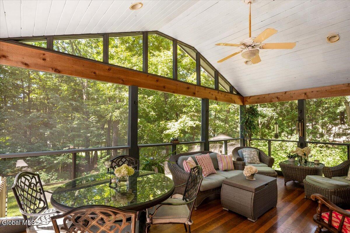6 Maple Court Gansevoort NY 12831