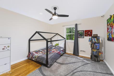 1092 Merlin Drive Niskayuna NY 12309