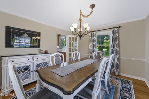 1092 Merlin Drive Niskayuna NY 12309