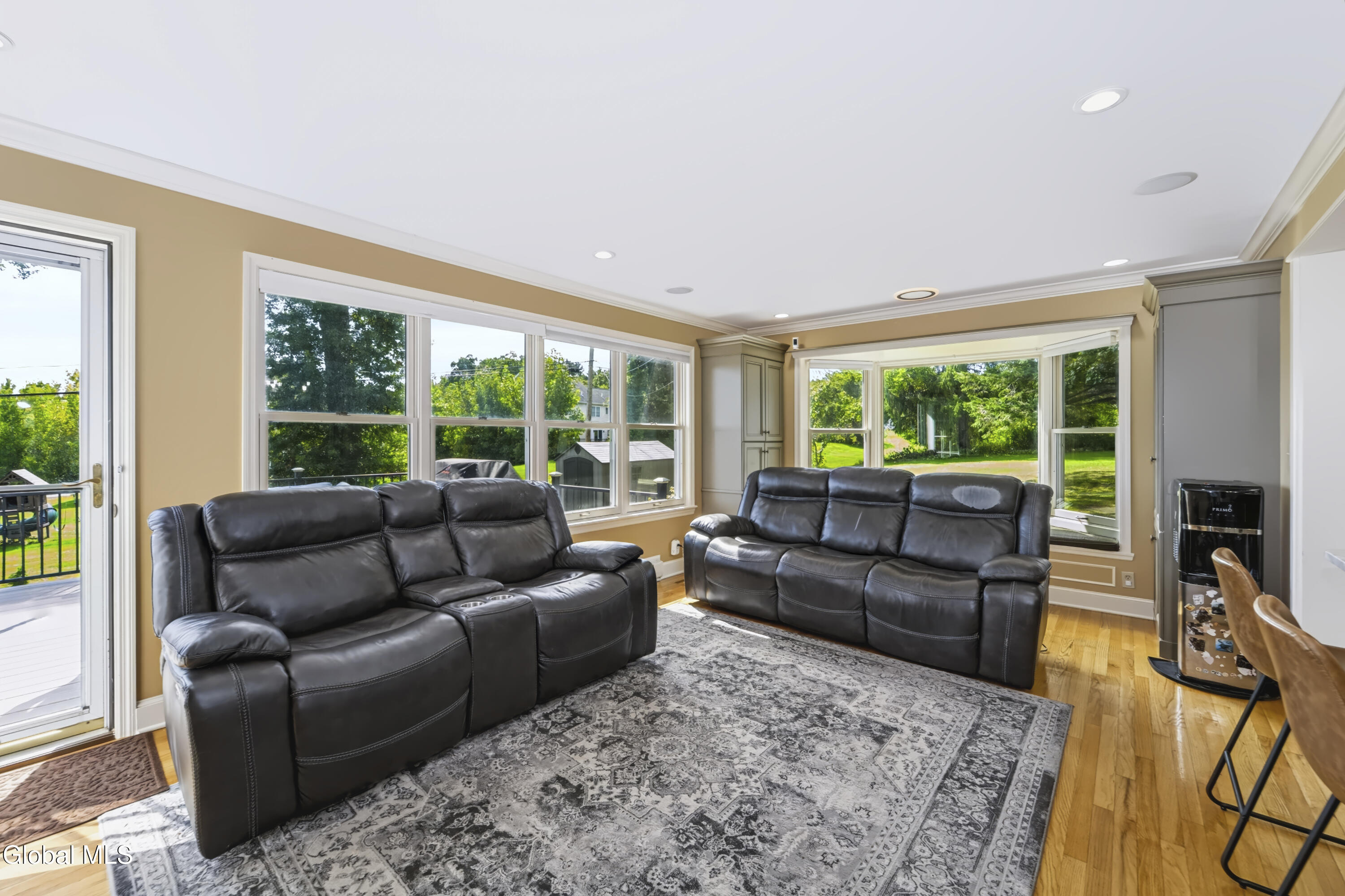 1092 Merlin Drive Niskayuna NY 12309
