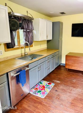 408 W Mountain Road Queensbury NY 12804