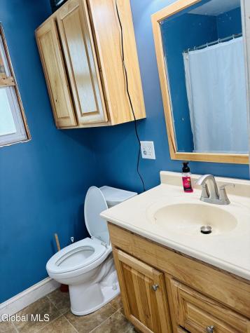408 W Mountain Road Queensbury NY 12804