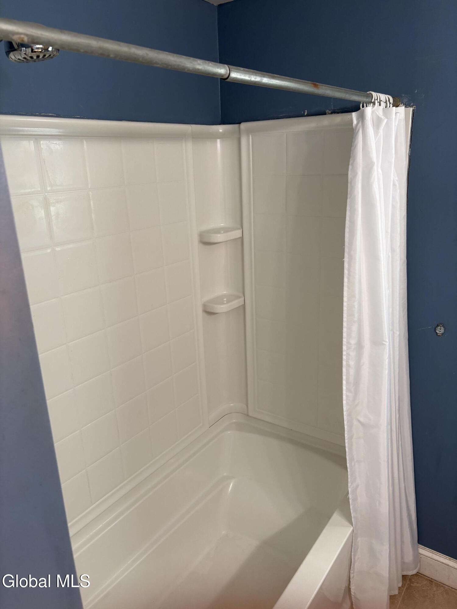 408 W Mountain Road Queensbury NY 12804