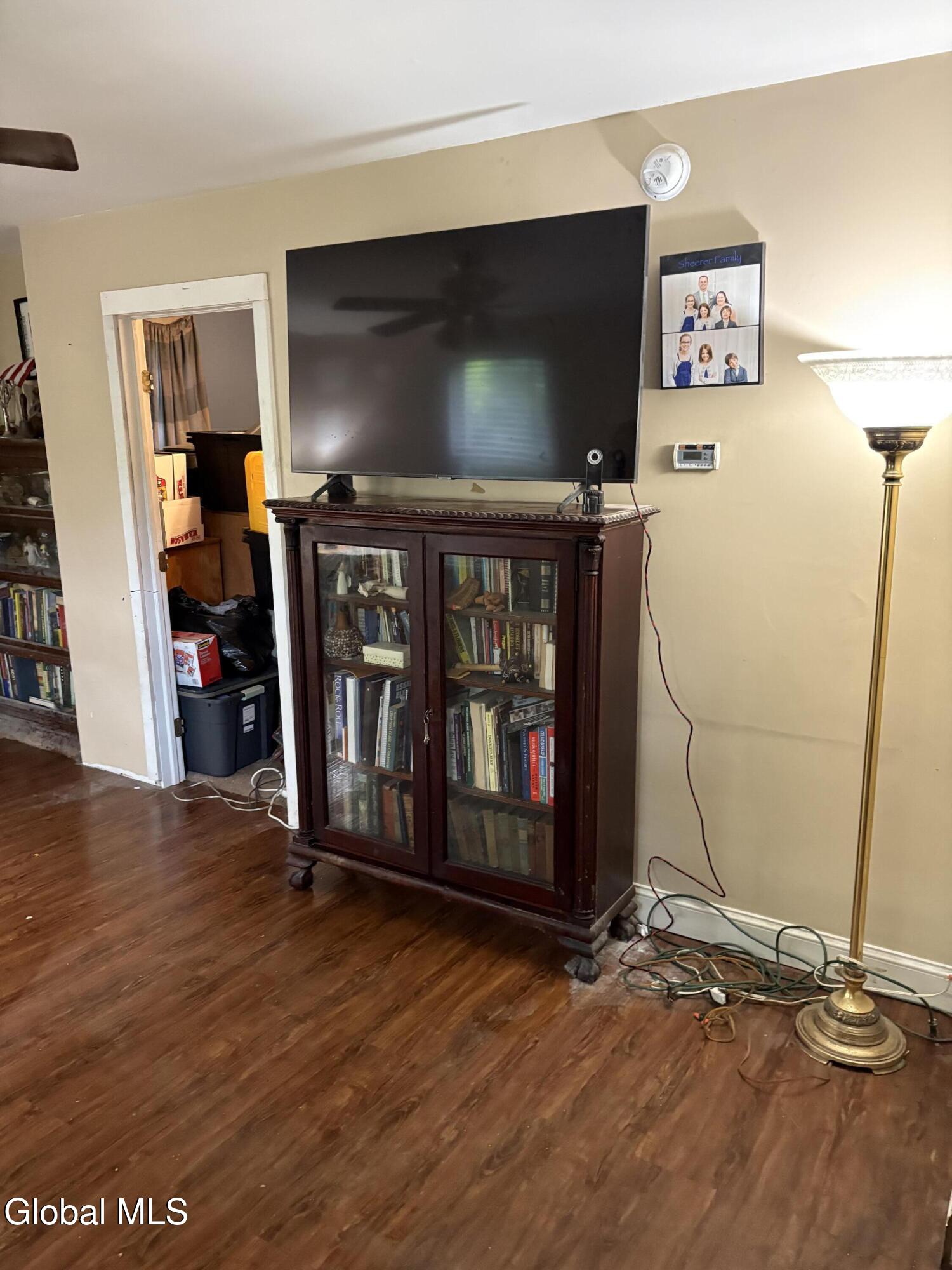 408 W Mountain Road Queensbury NY 12804