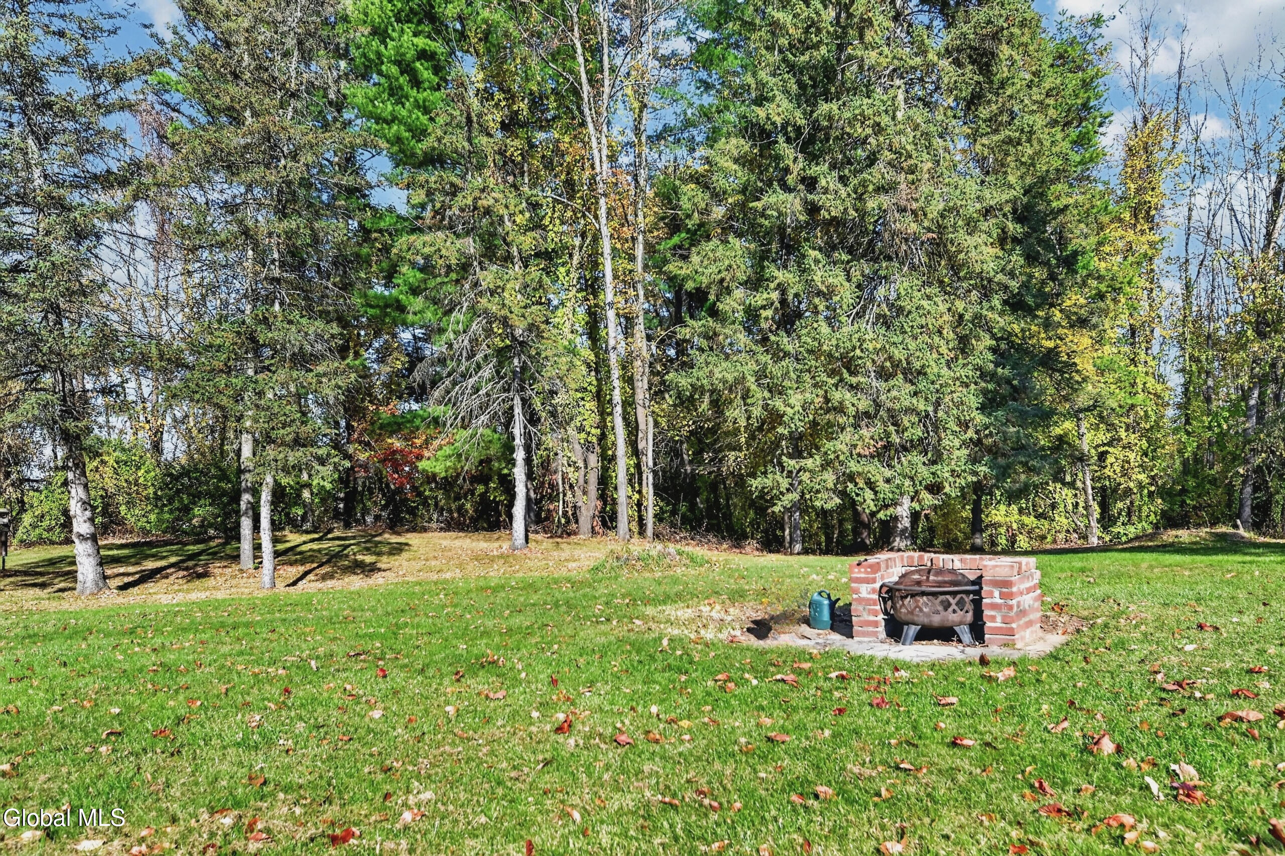 5873 Veeder Road Slingerlands NY 12159