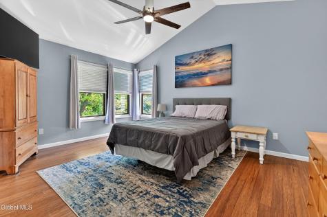 504 Nathaniel Drive Schenectady NY 12303