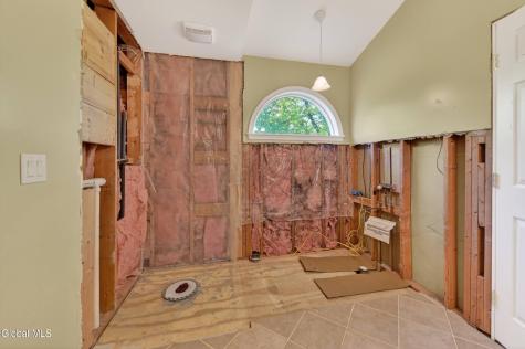 504 Nathaniel Drive Schenectady NY 12303
