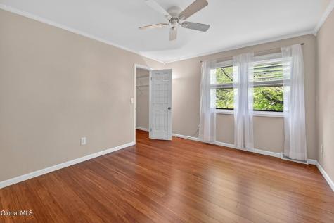 504 Nathaniel Drive Schenectady NY 12303