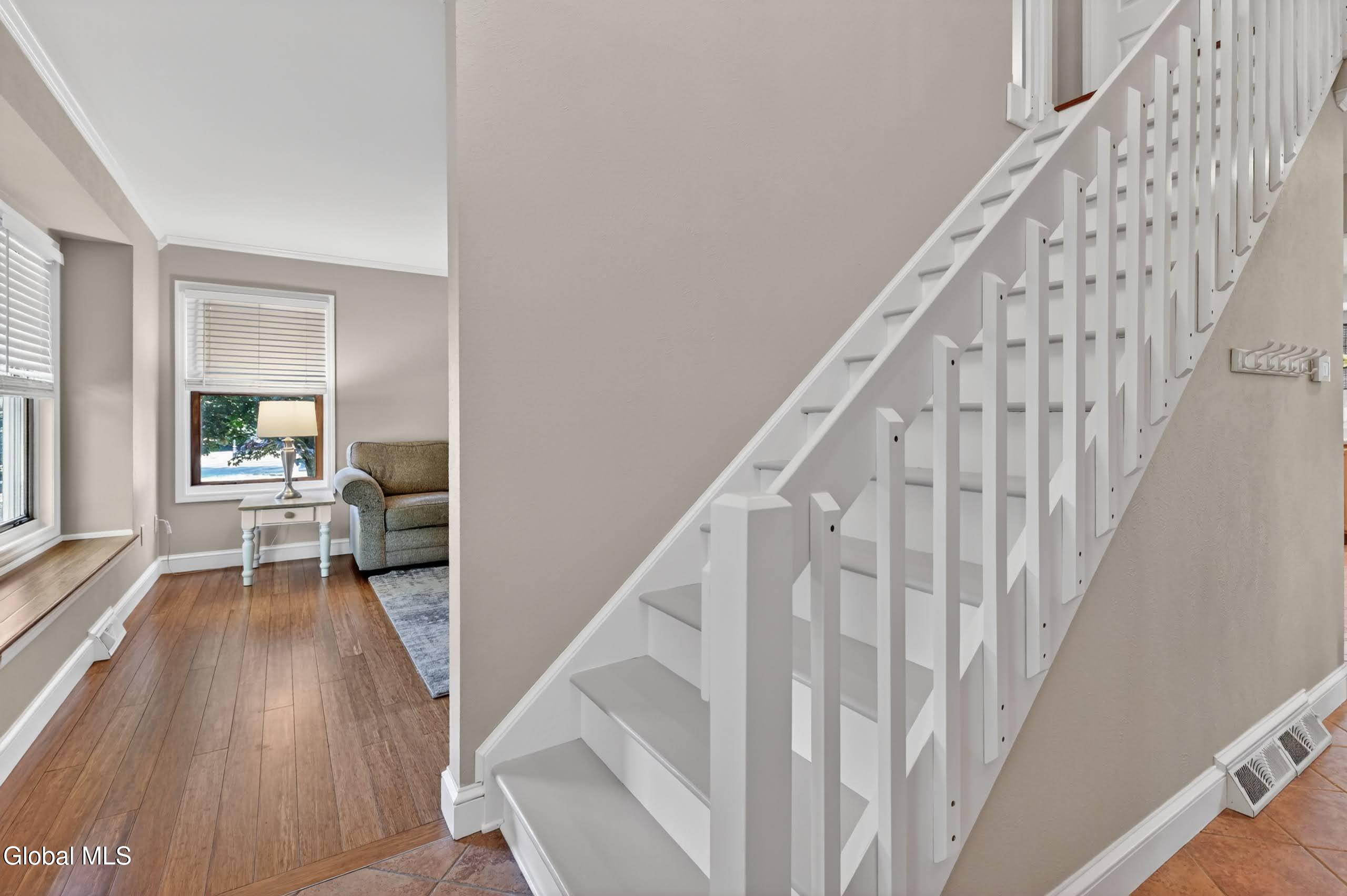 504 Nathaniel Drive Schenectady NY 12303