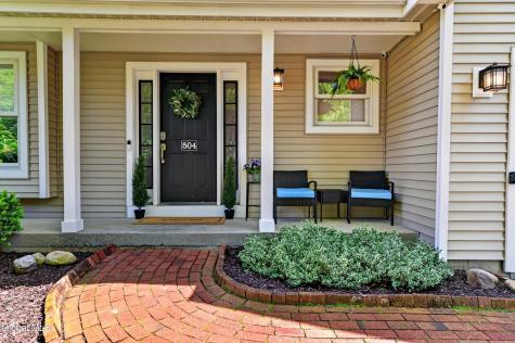 504 Nathaniel Drive Schenectady NY 12303
