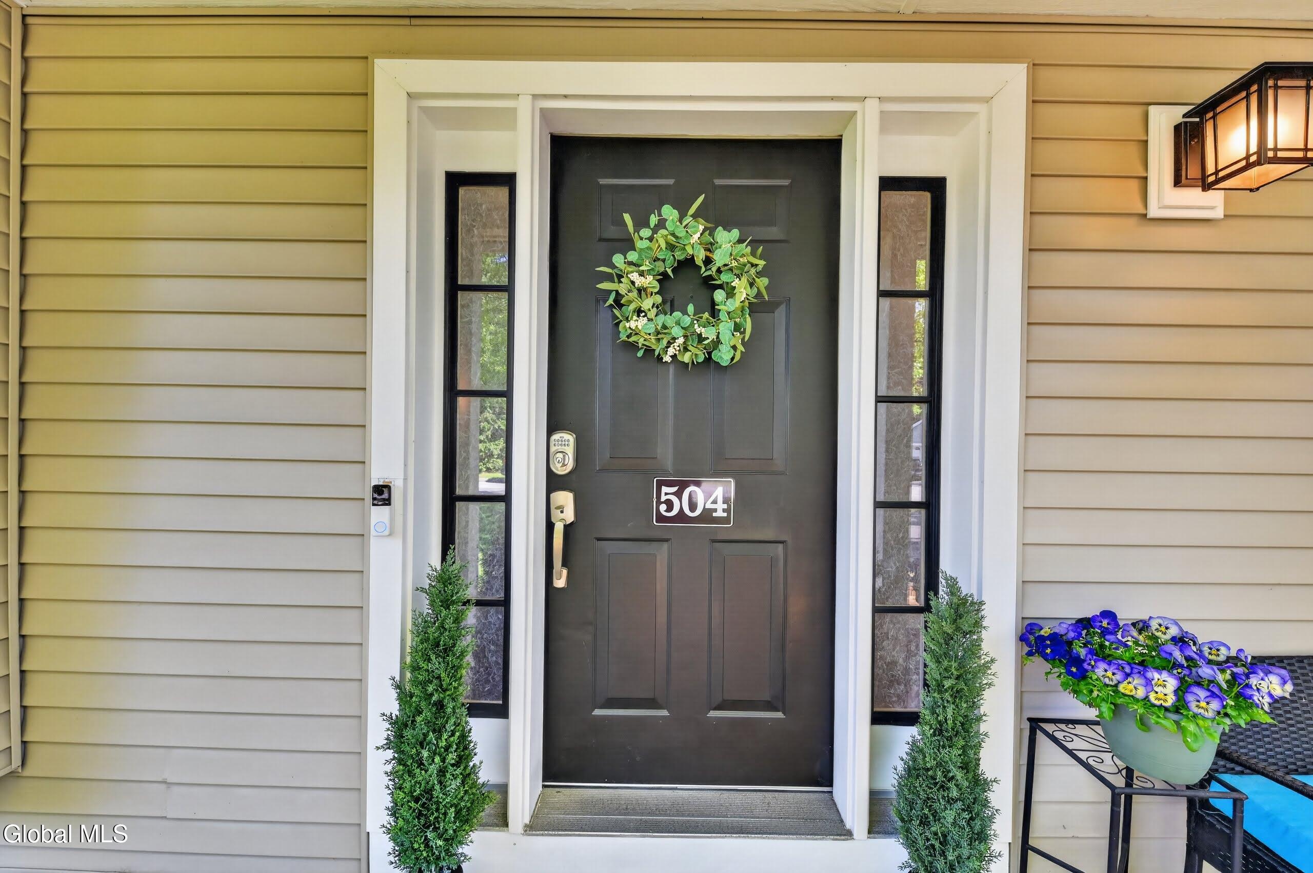 504 Nathaniel Drive Schenectady NY 12303