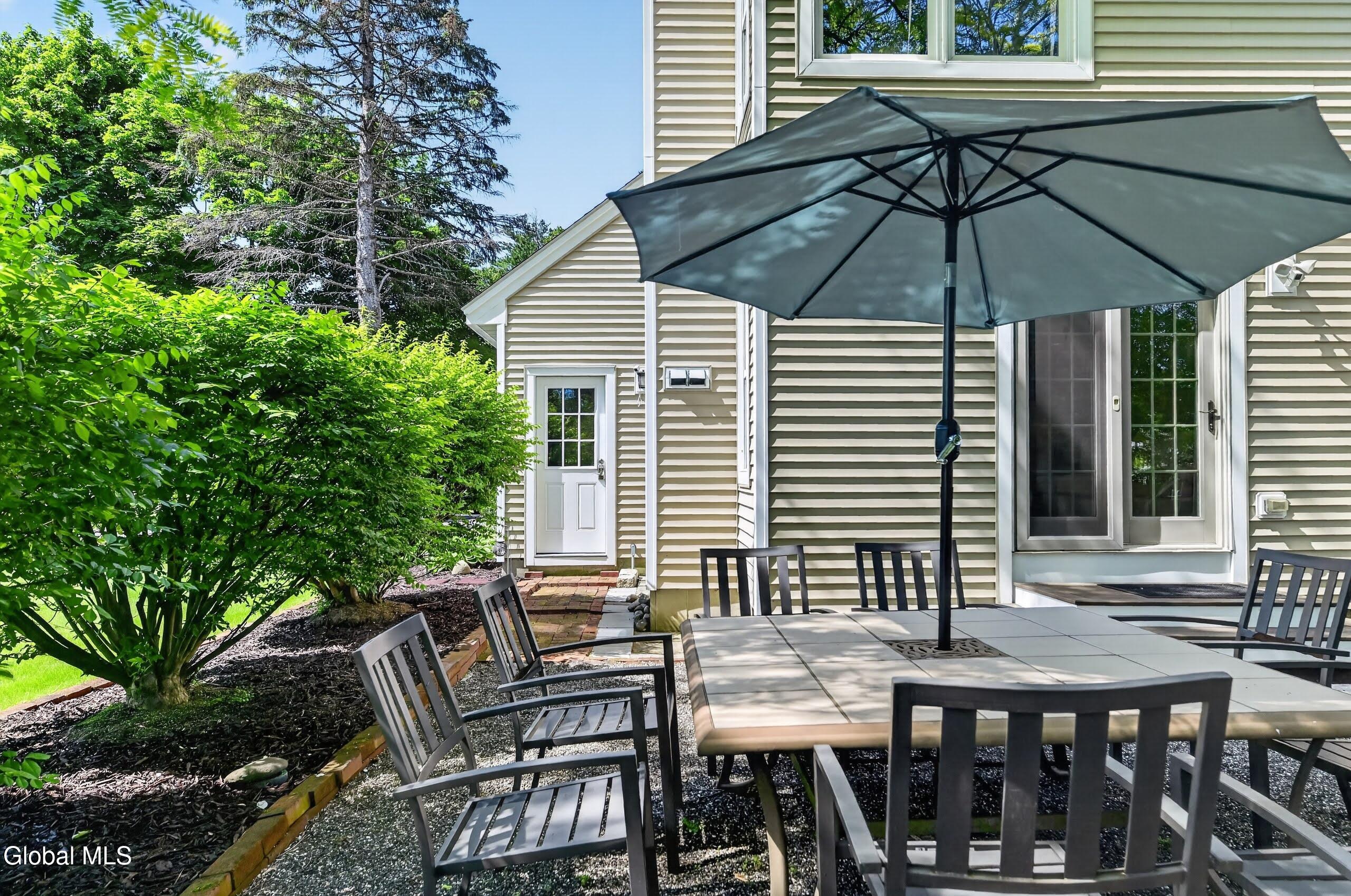 504 Nathaniel Drive Schenectady NY 12303