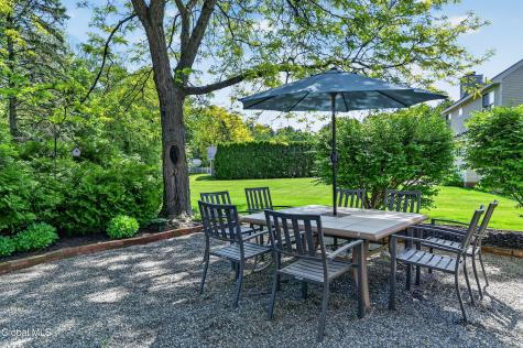 504 Nathaniel Drive Schenectady NY 12303