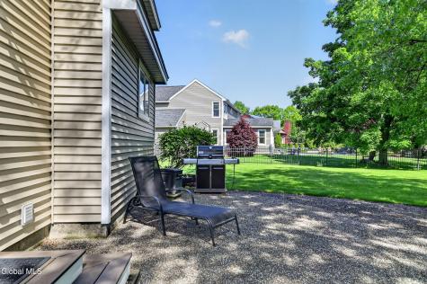504 Nathaniel Drive Schenectady NY 12303