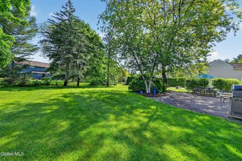 504 Nathaniel Drive Schenectady NY 12303