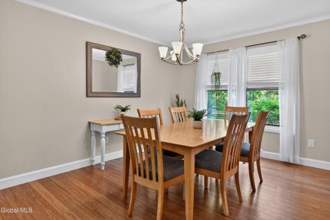 504 Nathaniel Drive Schenectady NY 12303