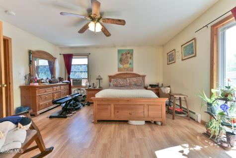 45 2nd Avenue Hadley NY 12835
