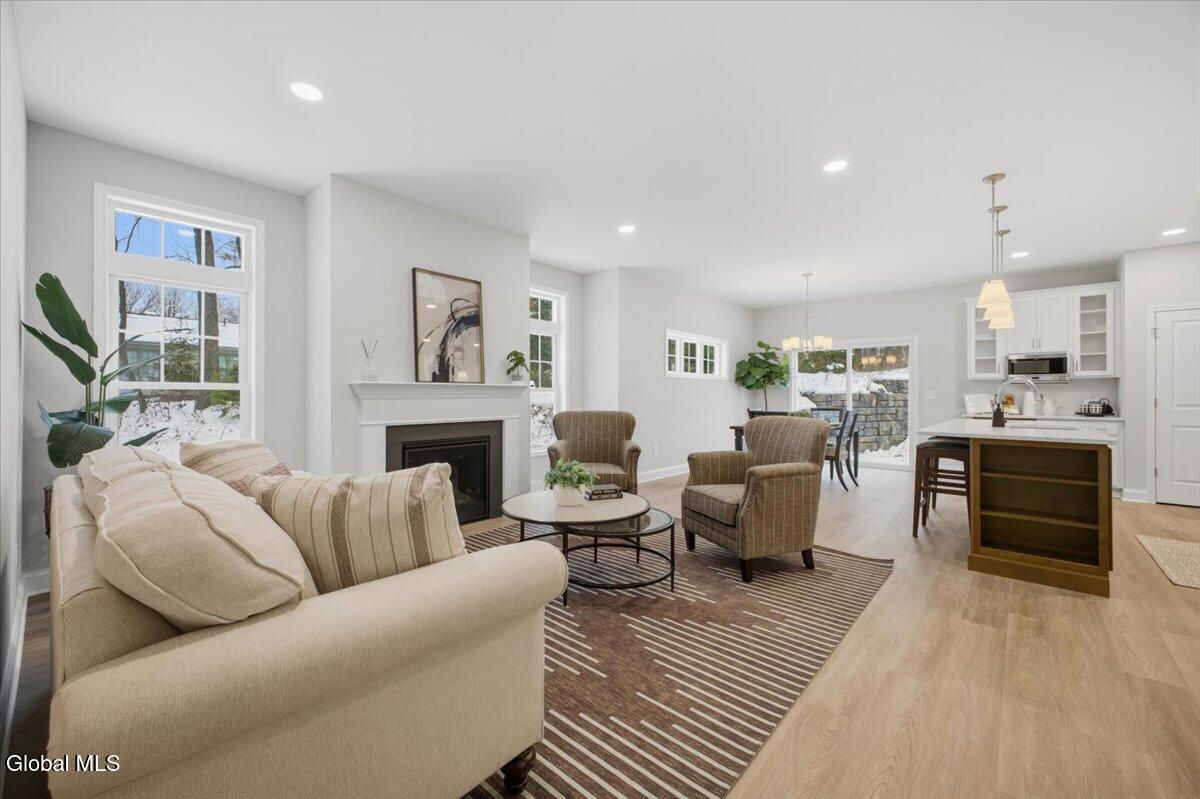 14 Wellington Court Clifton Park NY 12065