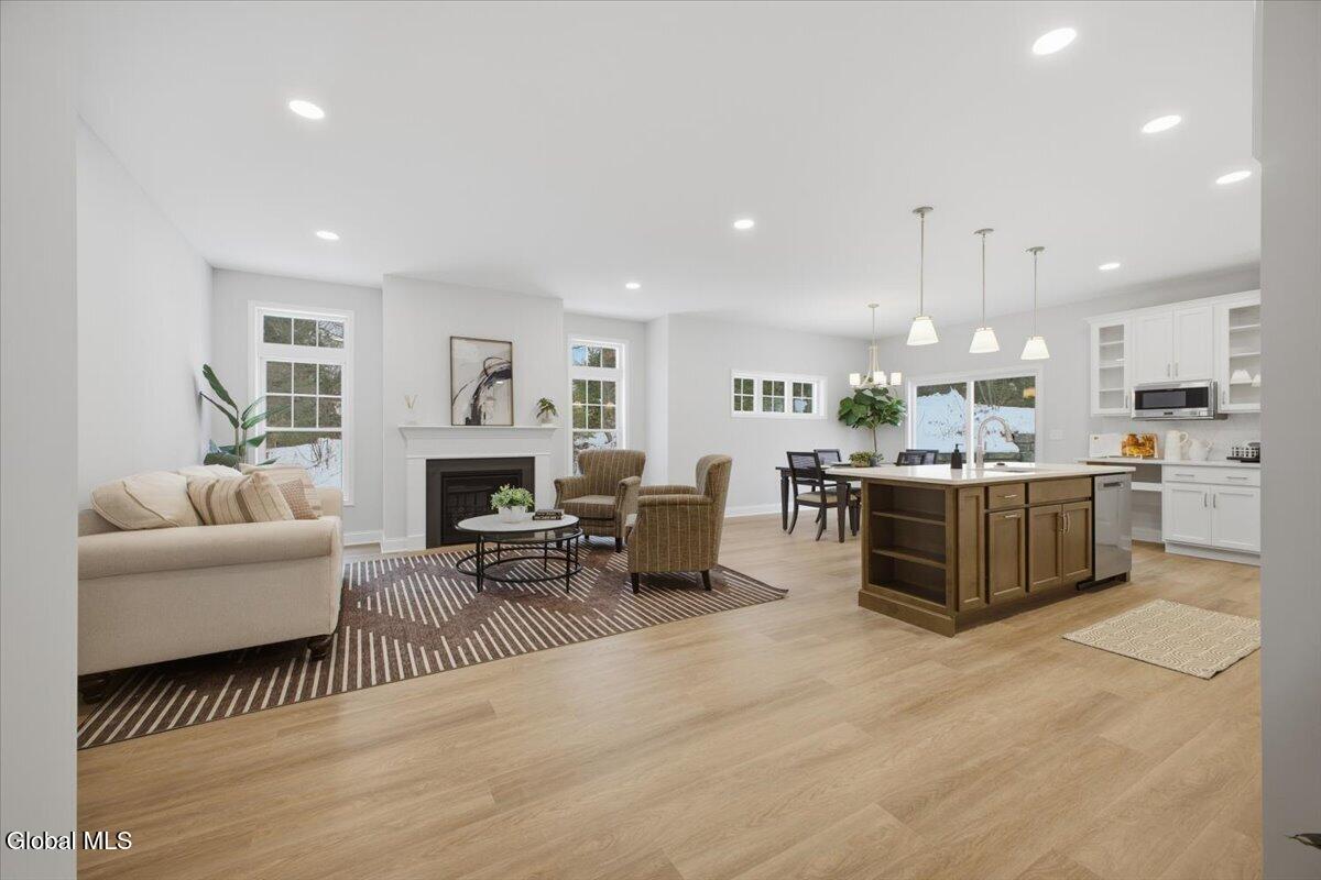 14 Wellington Court Clifton Park NY 12065