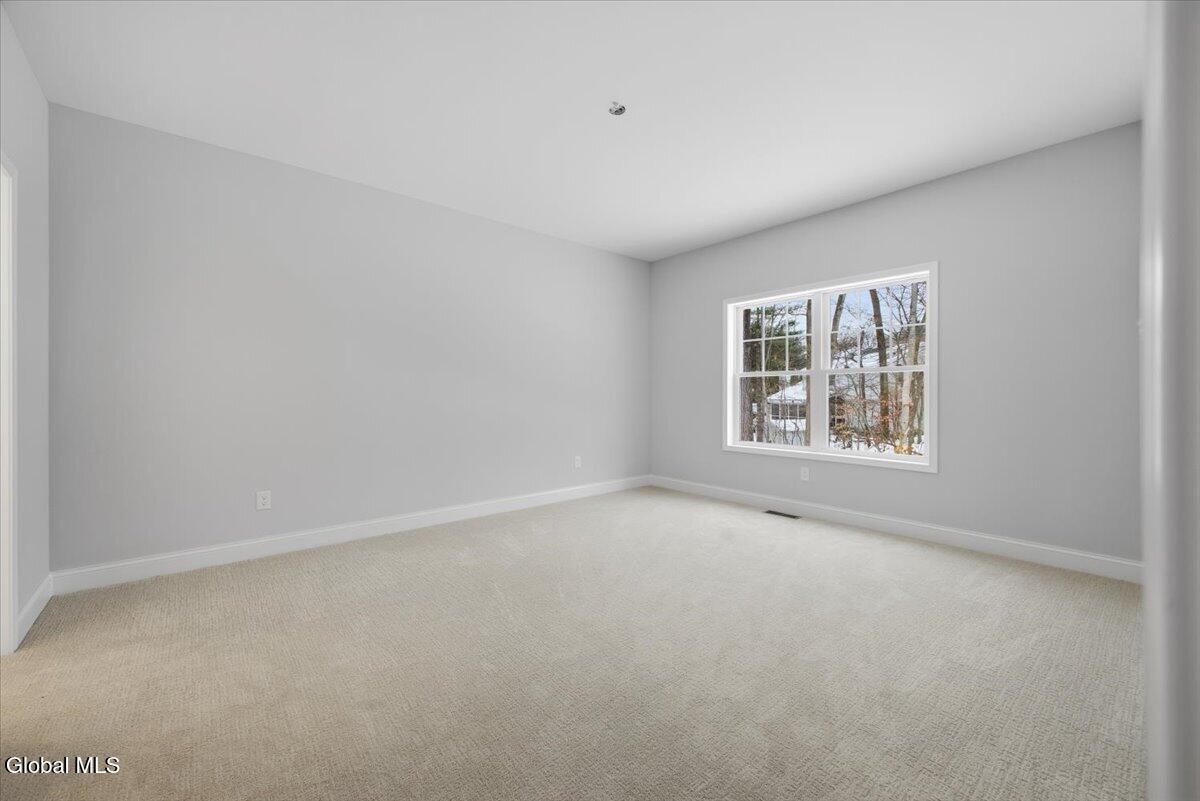 14 Wellington Court Clifton Park NY 12065