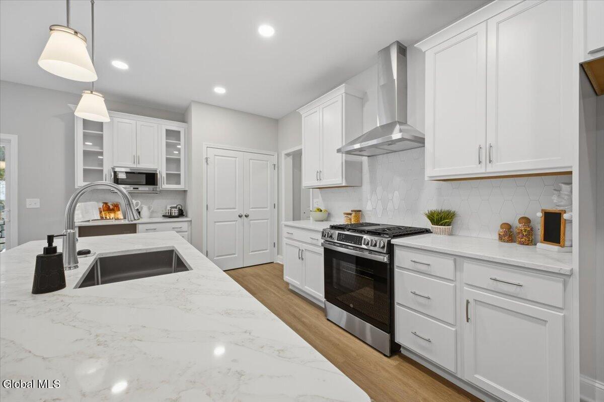 14 Wellington Court Clifton Park NY 12065