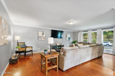 160 Clamsteam Road Halfmoon NY 12065