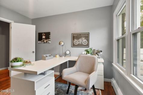 160 Clamsteam Road Halfmoon NY 12065