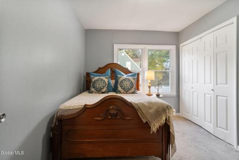 160 Clamsteam Road Halfmoon NY 12065