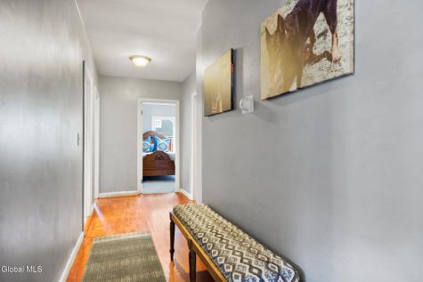 160 Clamsteam Road Halfmoon NY 12065