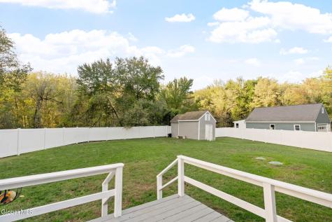 160 Clamsteam Road Halfmoon NY 12065