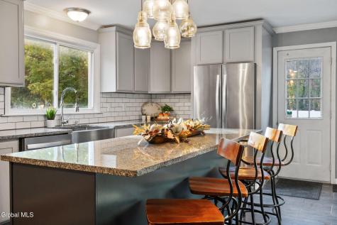 160 Clamsteam Road Halfmoon NY 12065