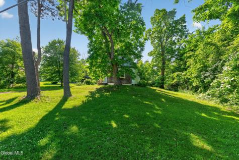 46 N Alandale Avenue Schenectady NY 12304
