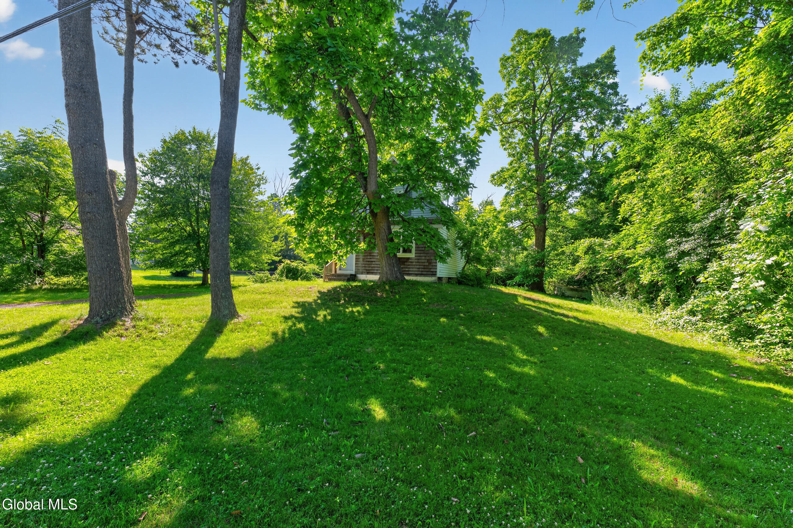 46 N Alandale Avenue Schenectady NY 12304